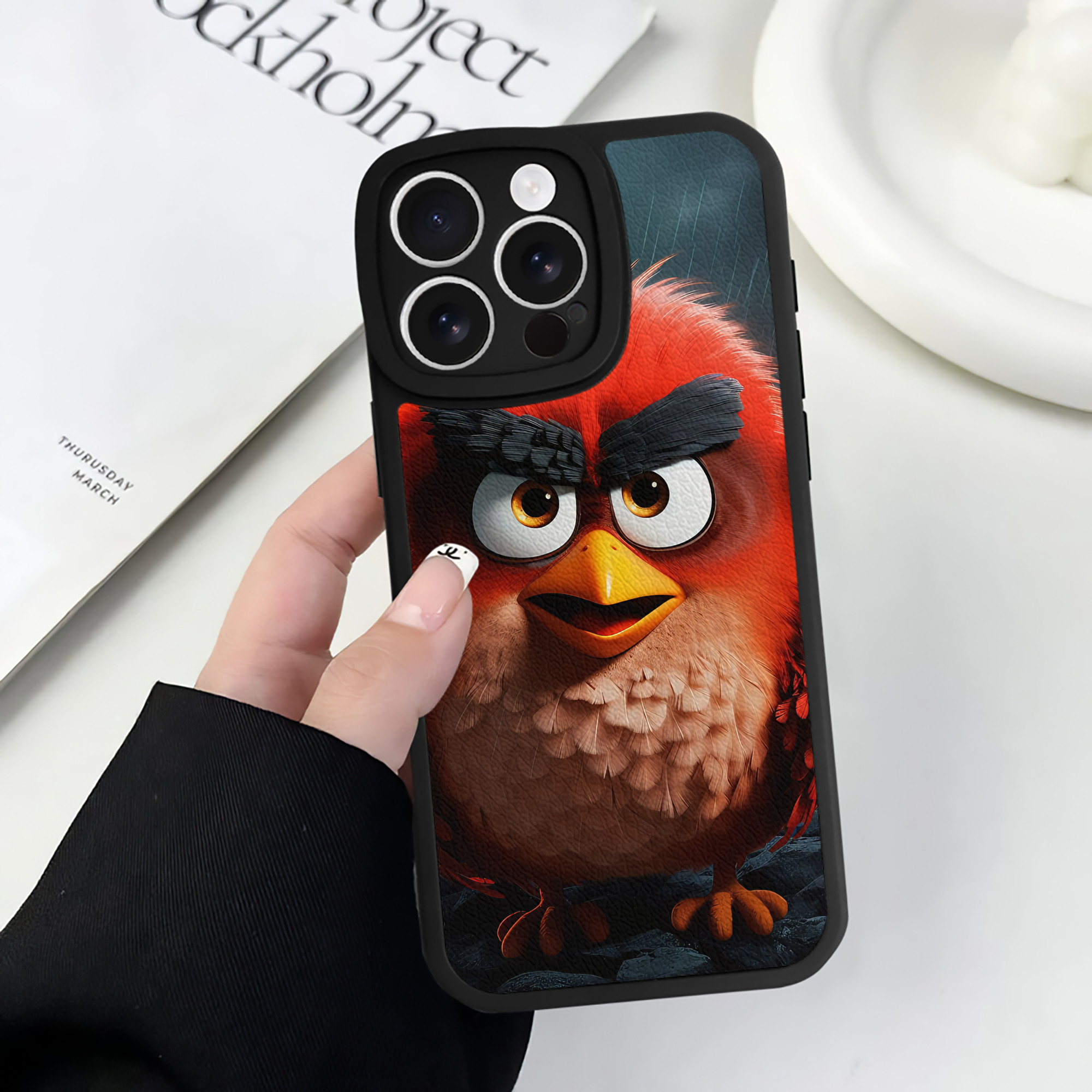 （画像用） Angry Birds アングリーバード 【iPhone 16シリーズ対応】シリコンスマホケース（レザー調） 材質：シリコン